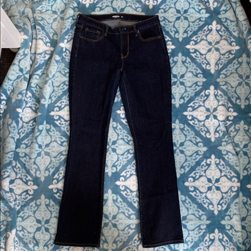 Size 8 dark curvy jeans